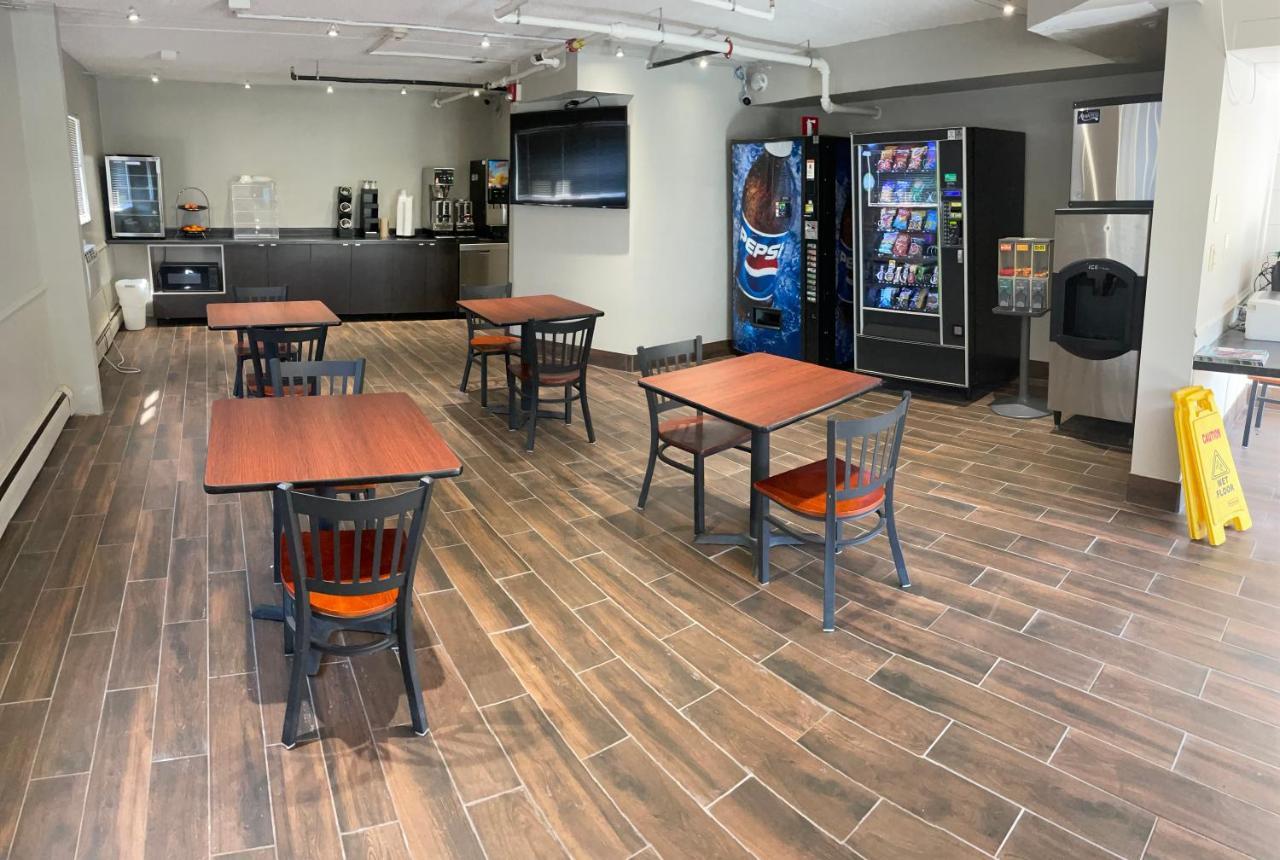 2Nd Street Inn & Suites Rochester Bagian luar foto