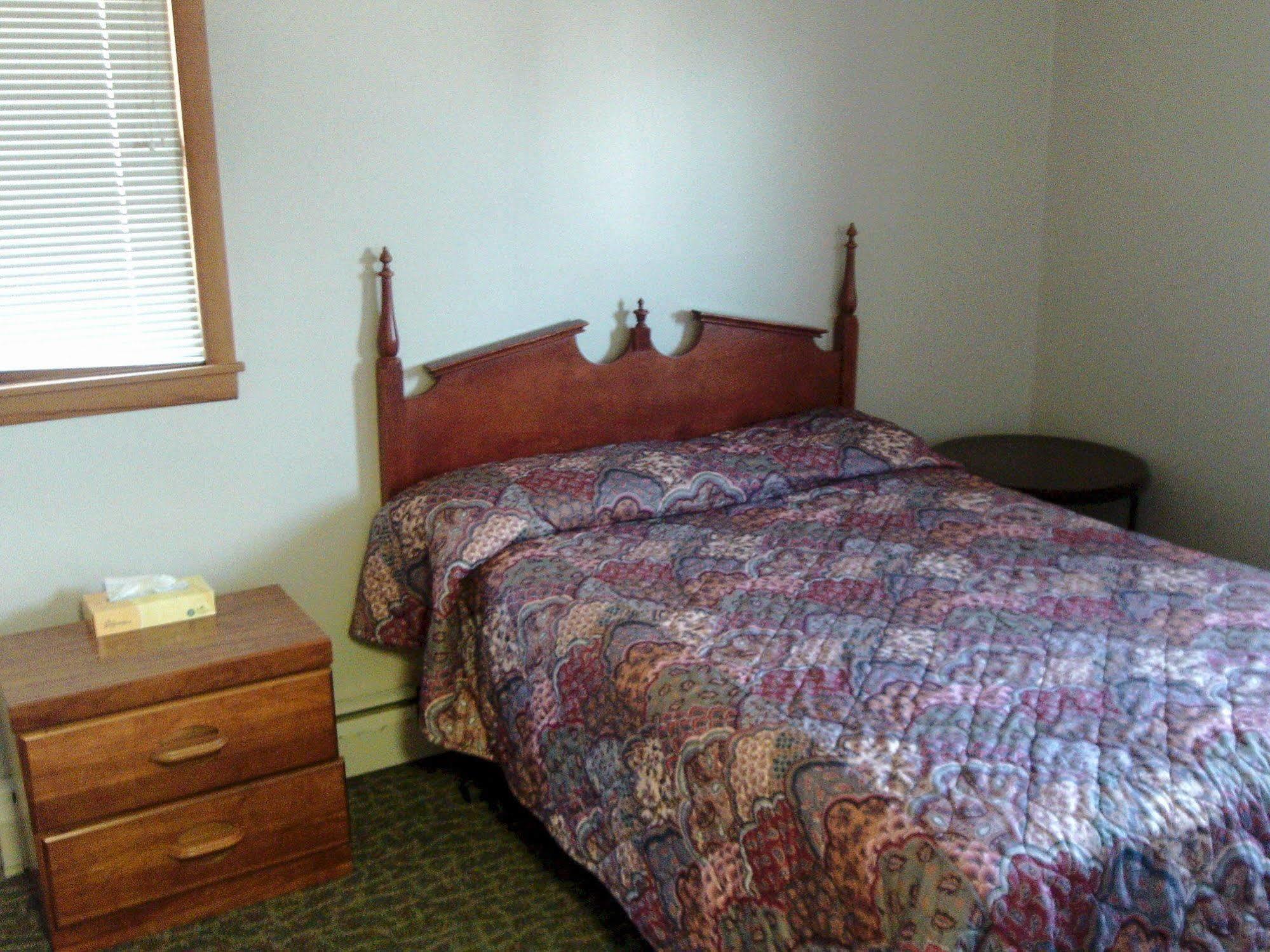 2Nd Street Inn & Suites Rochester Bagian luar foto