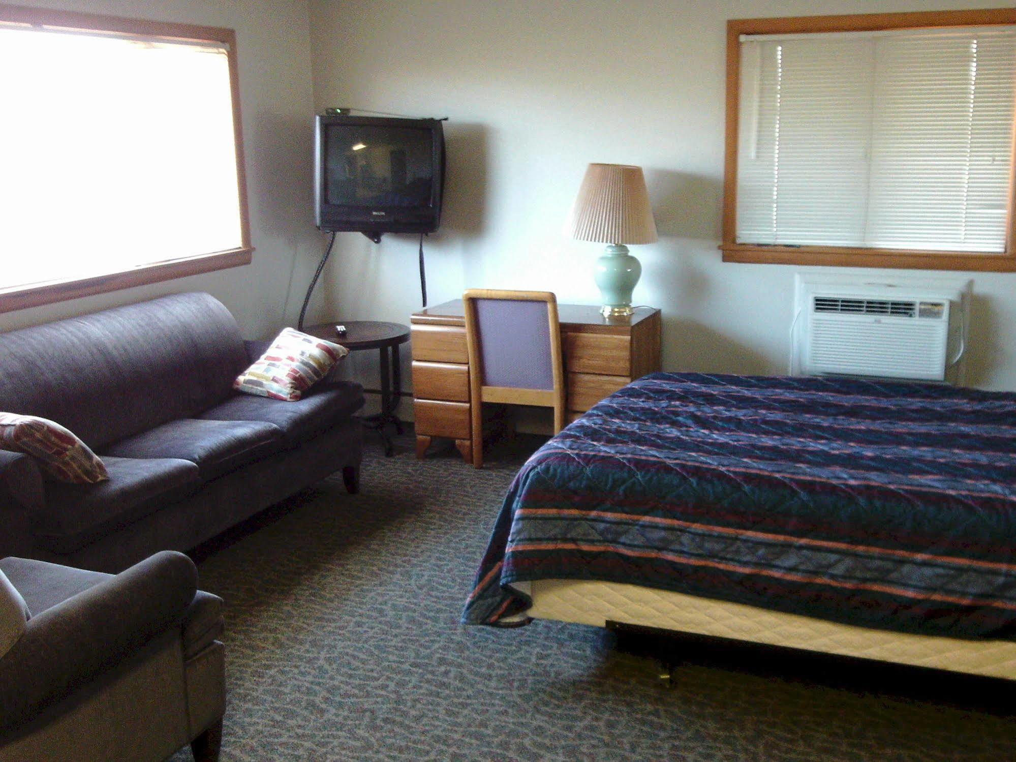 2Nd Street Inn & Suites Rochester Bagian luar foto