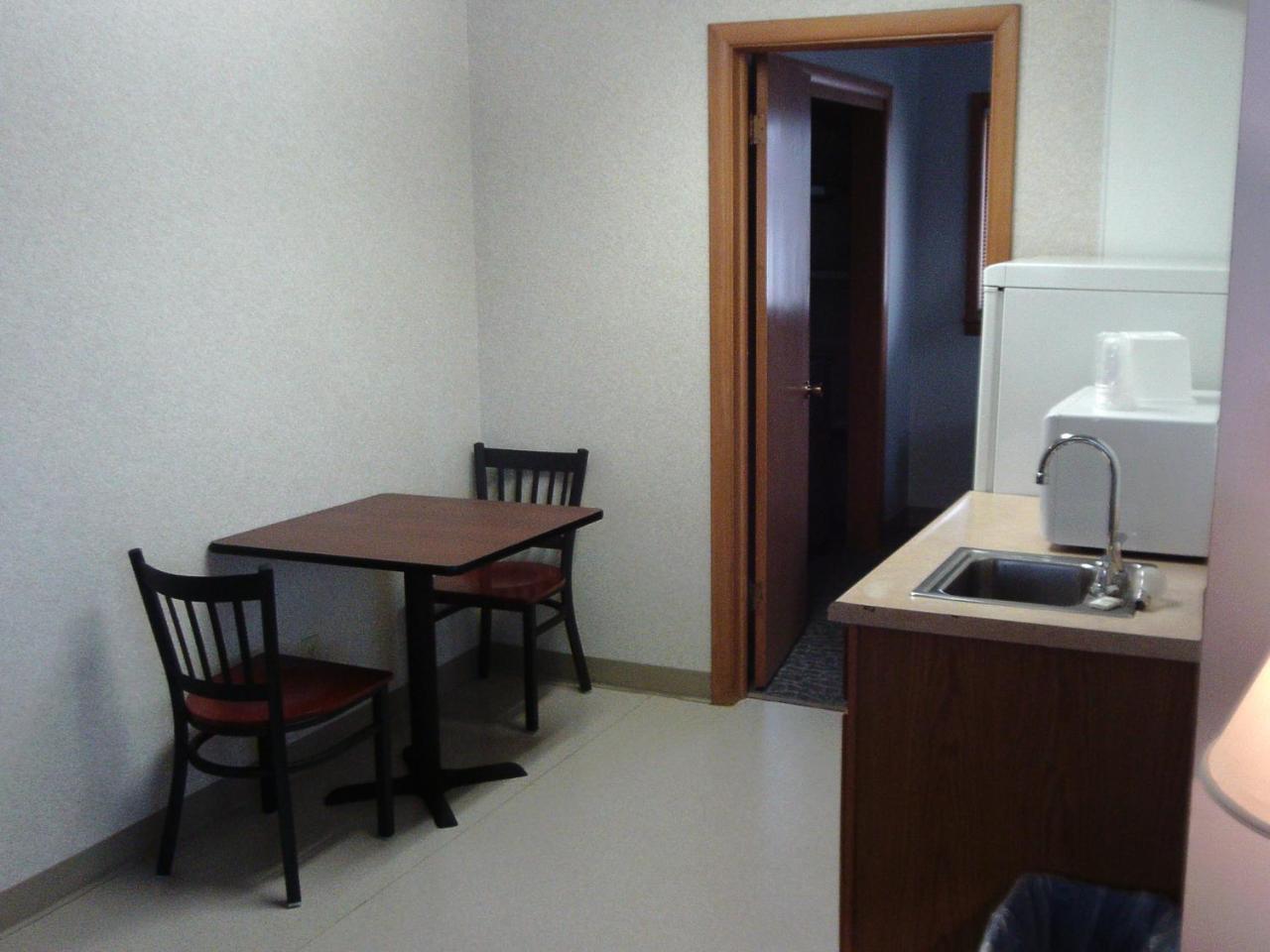 2Nd Street Inn & Suites Rochester Bagian luar foto